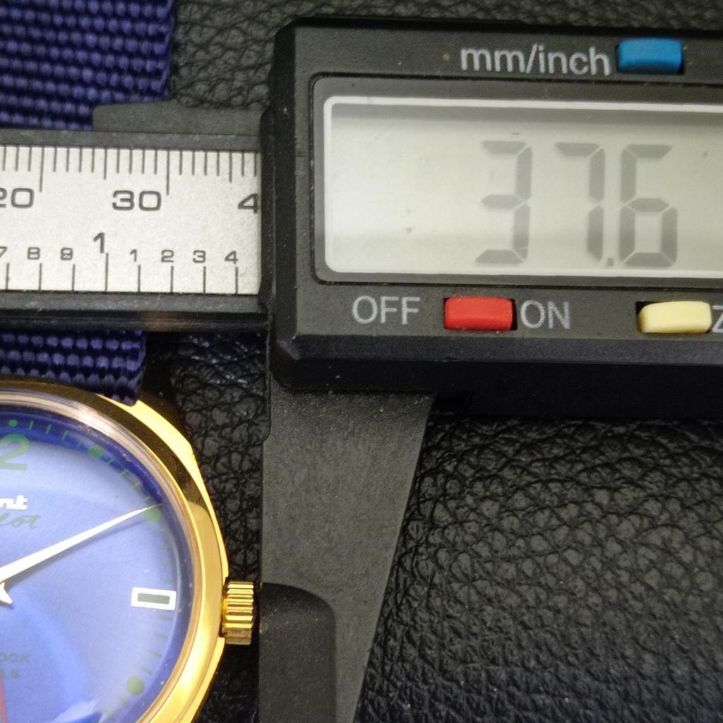 HMT PILOT HAND-WINDING VINTAGE INDIAN MENS BLUE COLOR DIAL WATCH A702071-5