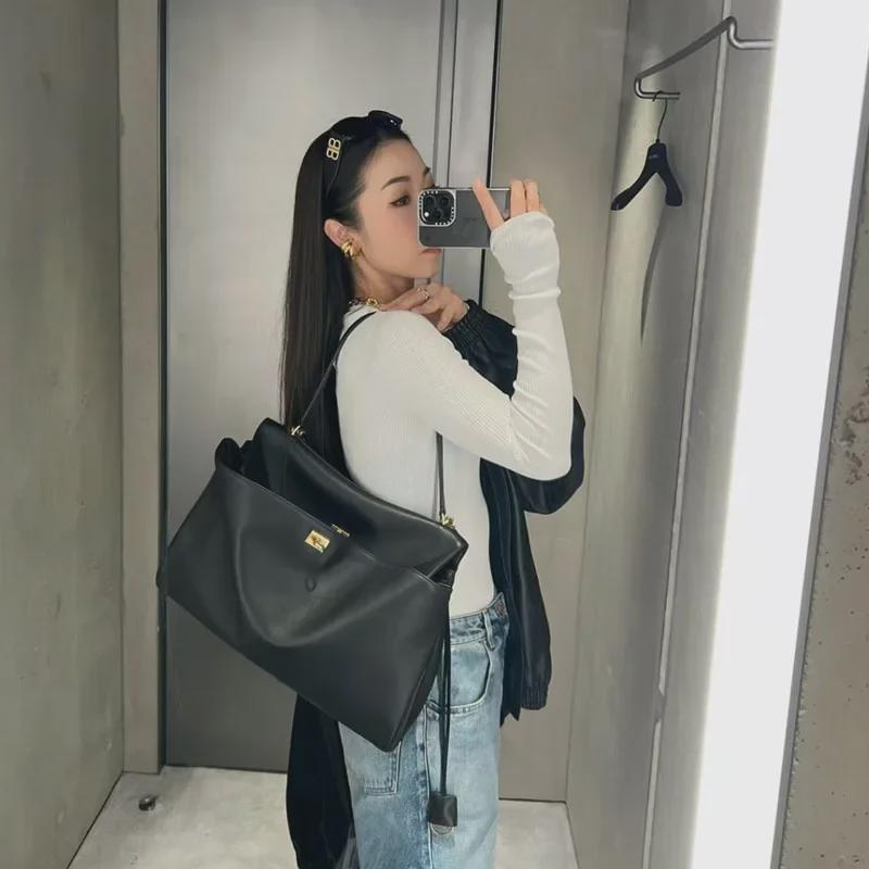 Velká kožená taška Super A Quality B's Rodeo s přezkou - ležérní přes rameno/messenger