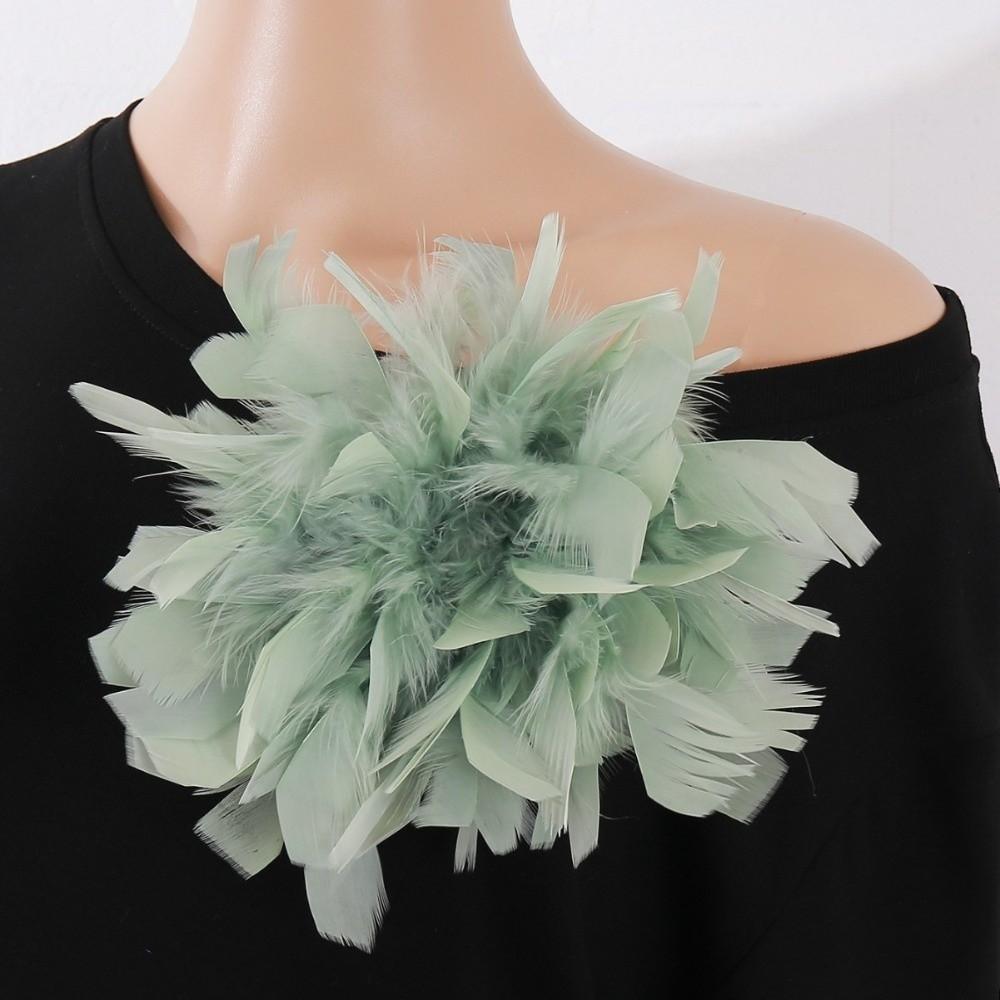 Handmade Feather Brooch Large Size Lapel Pins  Decorative Dress Accessories