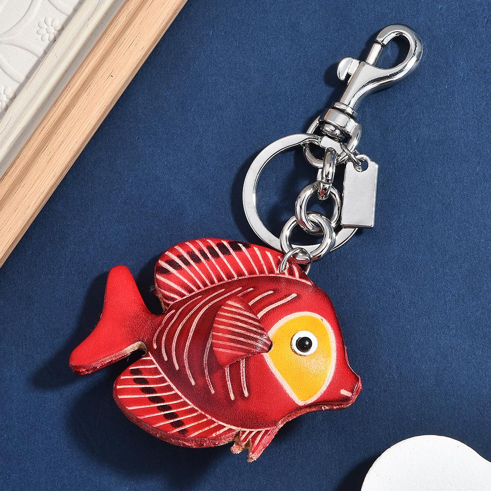 Retro Leather Animal Keychain Handmade Leather Bag Pendant Female Creative Accessories Gifts