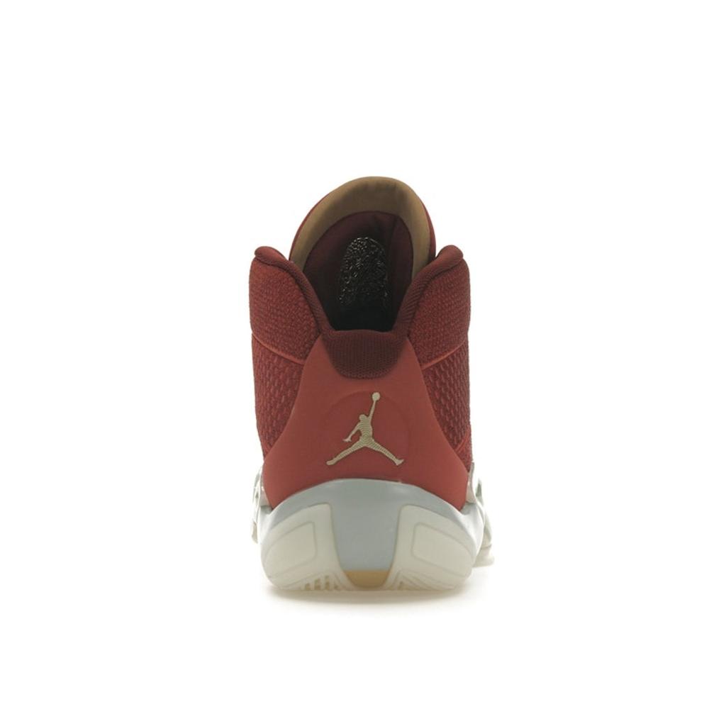 Air Jordan 38 Jahr des Drachen Herren Sneakers Red Cedar Metallic-Gold-Grain FQ8894-600