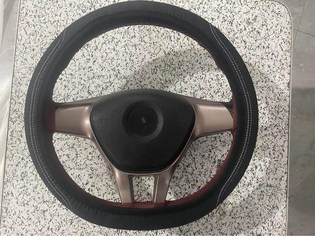 Fiber Leather Steering Wheel Cover - Double Circle, Elastic Band, Wear-Resistant, Embossed Design.