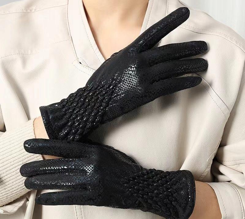 green women' GLOVES stylish snake skin slightly shiny autumn/winter