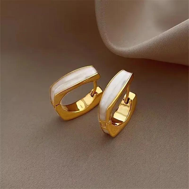 Trending Square Texture Hoop Earring Korean Exquisite Minimalist Geometric Earrings for Women Girls Retro Fashion Jewelry Gift