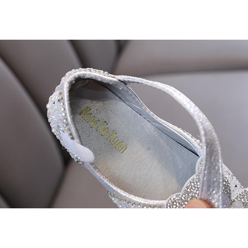 Nuovo stile autunnale da bambina elegante, scarpe basse da principessa con strass per bambine, scarpe in pelle, scarpe per esibizioni di danza