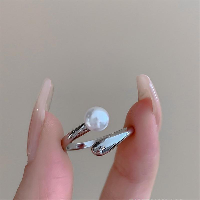 

Кольцо с французским жемчугом для женщин, легкий роскошный нишевый дизайн, модное и универсальное кольцо с персонализированным открытием на указательный палец