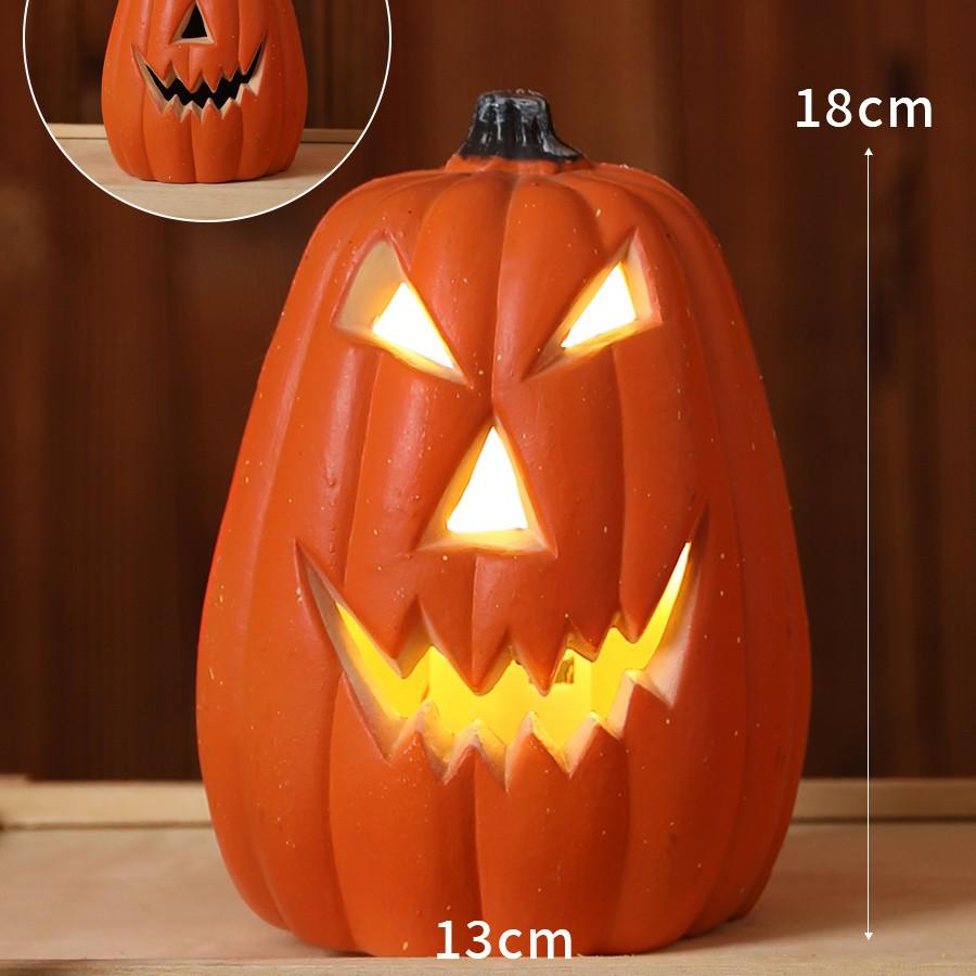 

Halloween Pumpkin Lantern Decorations & Photo Props Set