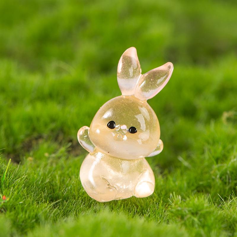 

Светящийся в темноте кролик из смолы украшение микро ландшафтный сад настольный автомобиль мультфильм милый светящийся кролик украшения аксессуары 10pcs жёлтый