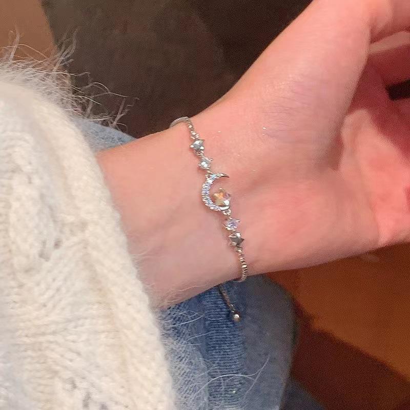 ins wind zircon star and moon bracelet girls light luxury exquisite bracelet can be pulled