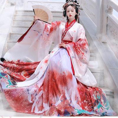 Nový elegantní dámský oblek Hanfu ve stylu dynastií Wei a Jin v Číně
