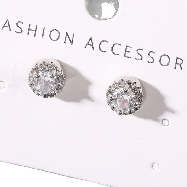 Trendy Unisex Magnetic Ear Clips: Versatile, High-end & No Piercing Needed