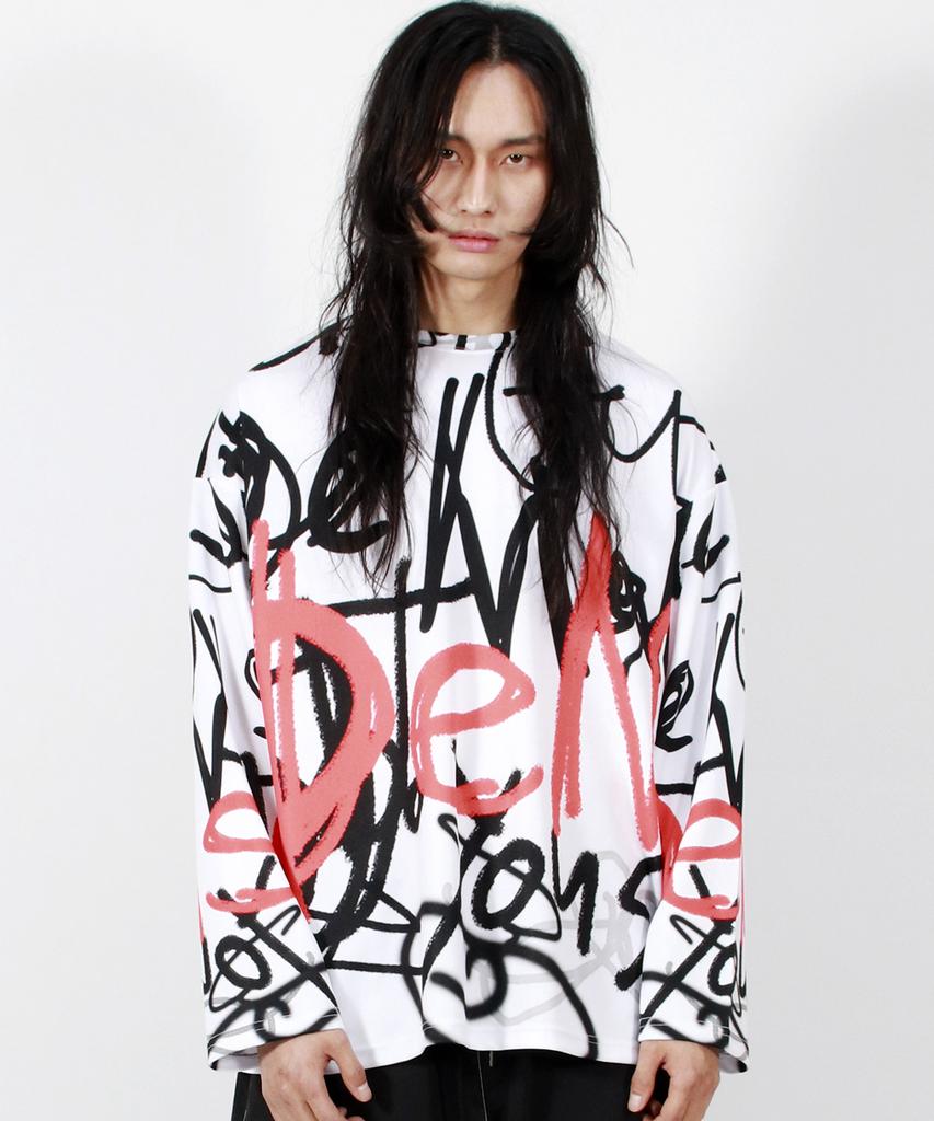Deumakeu M Street Graffiti Oversized Long-Sleeve T-Shirt