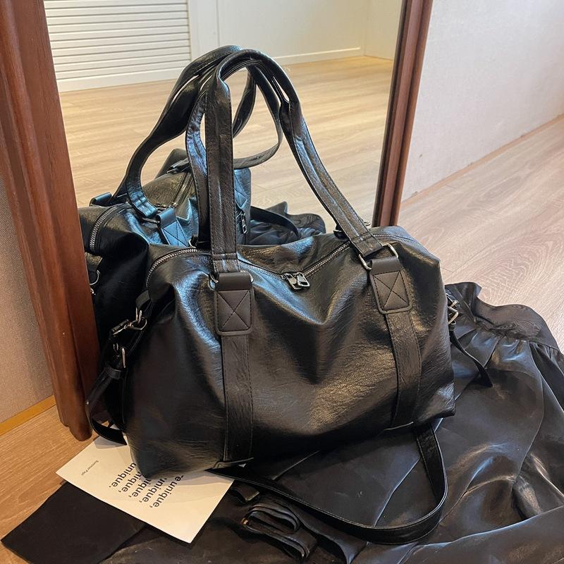 Large-capacity bag women's autumn and winter new retro messenger bag versatile casual shoulder commuter pillow bag