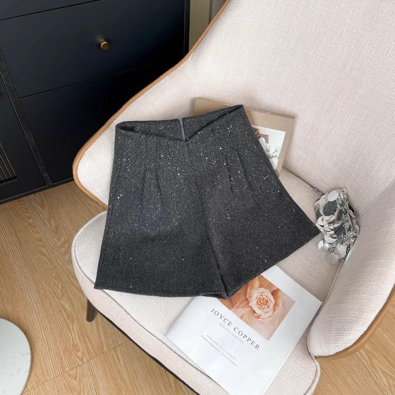 

2024 Женские Зимние Шерстяные Шорты с Широкими Штанинами и Высокой Посадкой со Складками 4XL серый