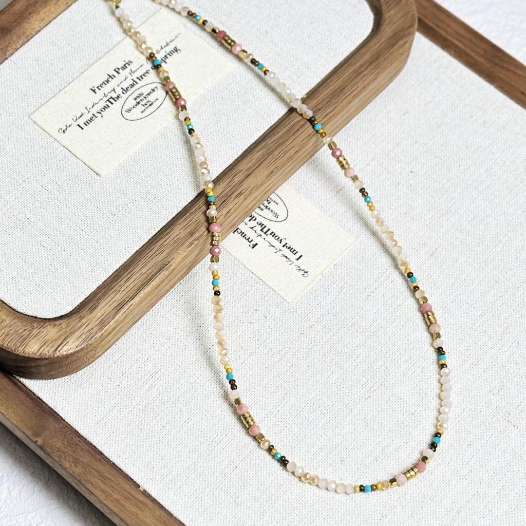 Maillard Style Luxury Natural Stone Beaded Necklace: Retro Elegant, Fashionable, Versatile Choker