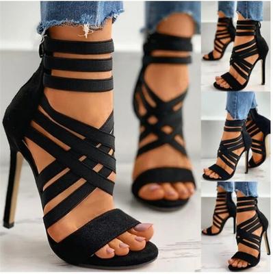 Mode Sexiga Peep Toe Elastiskt Band Kors Kvinnor Höga Klackar Sandaler Sommar Nya Blixtlås Bak Täckta Klackar Gladiatorsko Pump Svart