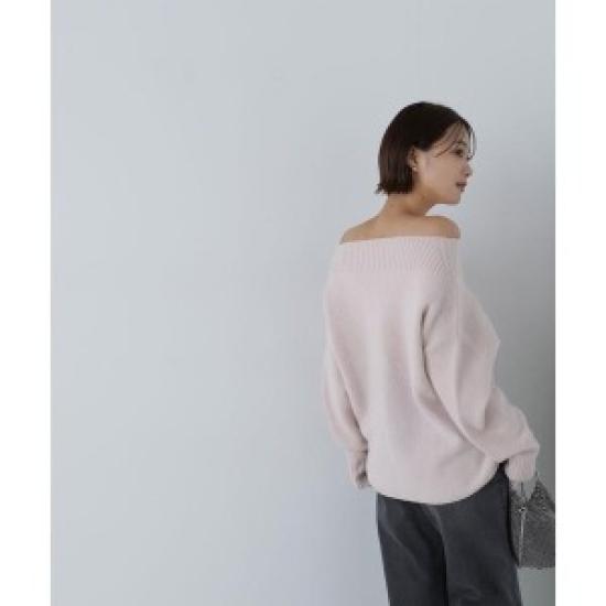 NATURAL BEAUTY BASIC Hand-Washable FOX Decollete-Line Oversized Knit, Purple, Free (Women’s Sweater)