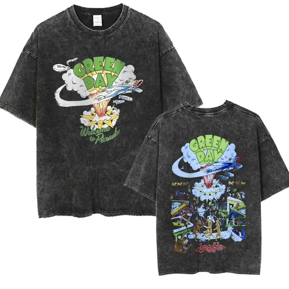 Nadměrné tričko s krátkým rukávem v acidovém provedení s motivem alba Green Day "Nimrod." Oboustranný grafický potisk s tracklistem alba