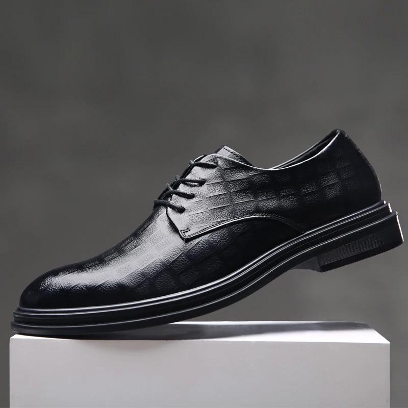 Casual Men Shoes Fashion Brogue Patent Leather Shoe Man Lace Up Oxford Dress Shoes Elevator Formal Wedding Shoes Men