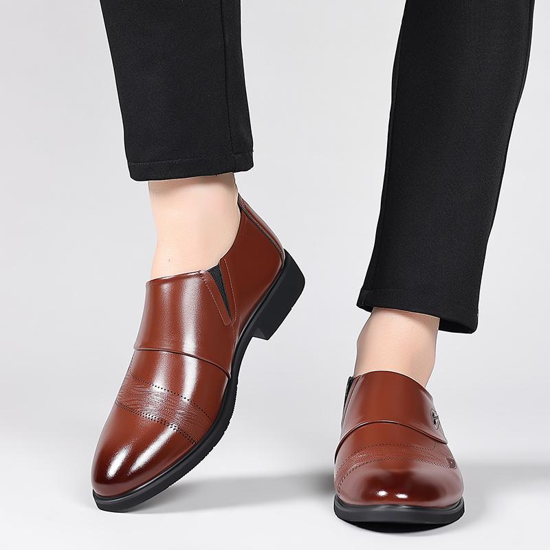 Fashion Summer men's leather shoes Retro classic design style Retro classic design style Black brown outdoor shoes Gentlemen's New