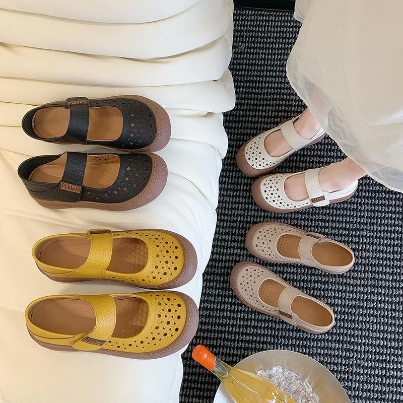 Super soft summer mother shoes bag sandals soft leather hole shoes flat sole soft sole soft surface non-slip middle-aged and elderly round head women'
