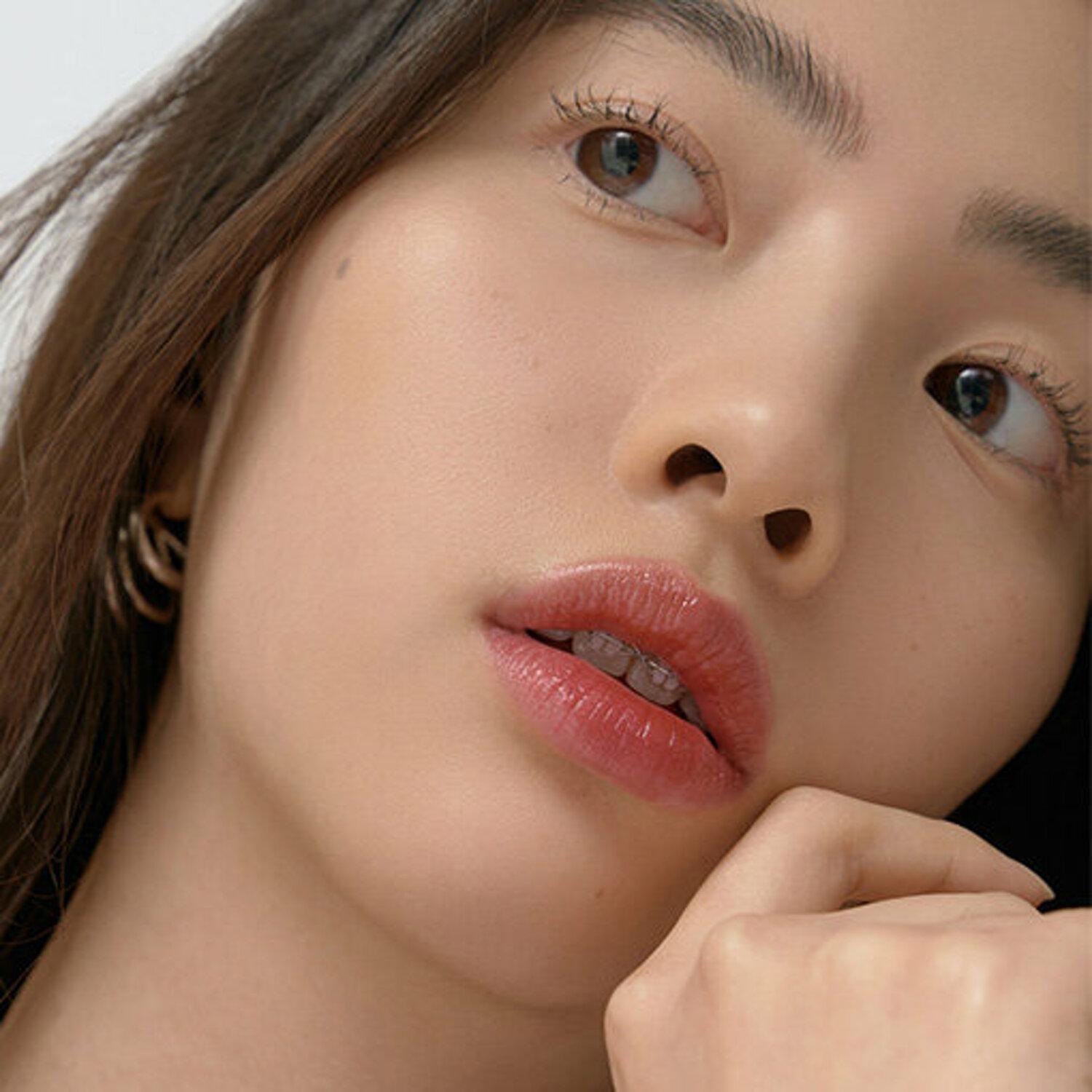 

НАЗВАНИЕ. Тинт для губ Dewy Glow 4,5 г (4 цвета) PERSONA