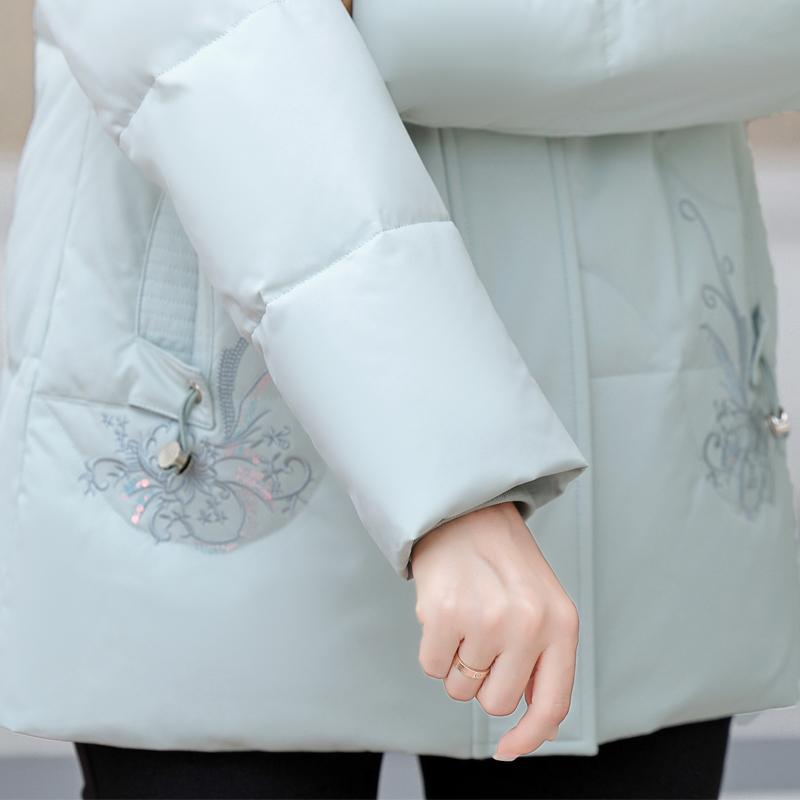 Real Fur Collar Middle Age Women Winter White Duck Down Jackets Vintage Plus Size Parkas Hooded Elegant Thick Warm Short Down Coats Woman Outerwears