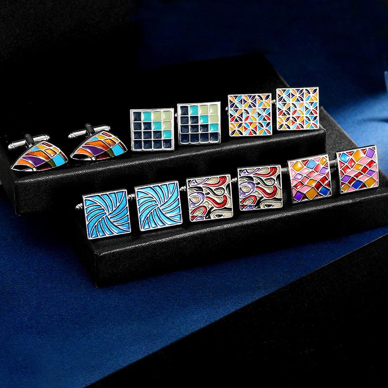 2024 Neues Design Bunte Emaille Quadratische Manschettenknöpfe Herrenhemd-Accessoires Modisch Kariert Bemalt Formeller Anzug Ärmelnägel Knopf