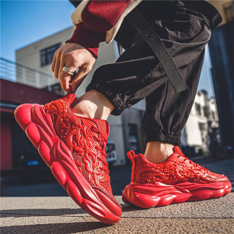 

Spring new popular sports and leisure shoes men s dragon year dad shoes men s shoes breathable non-slip rubber and plastic outsole luminous 39 красный