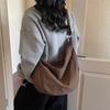 Literary Plaid Canvas Bag High Value Messenger Bag Women's Large Capacity Commuter Sports Shoulder Bag Versatile Women's Dumpling Bag