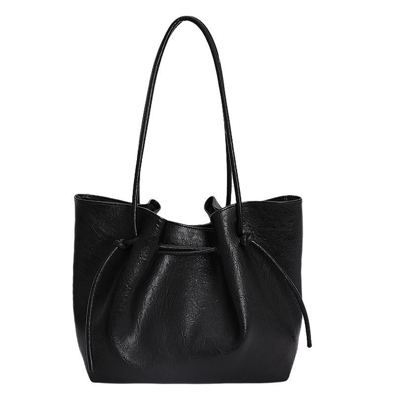 2025 Autumn/Winter Elegant & Versatile Women's Shoulder Tote - Large Capacity, High-End Commuter Bag