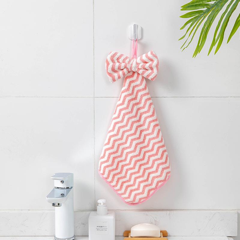 Cute Pig Embroidered Hanging Hand Towel, Absorbent Coral Fleece Kitchen Towel, Dish Cloth