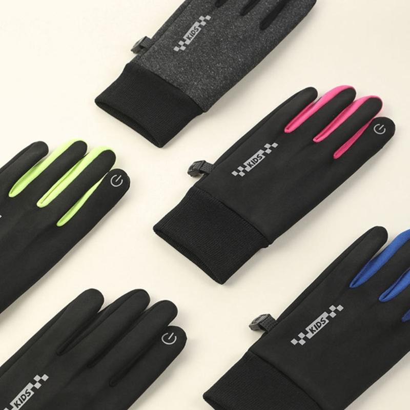 5-14 Year Kids Thermal Gloves Soft & Breathable Polyester and Fleece Warm Mittens for Cold Weather Adventures