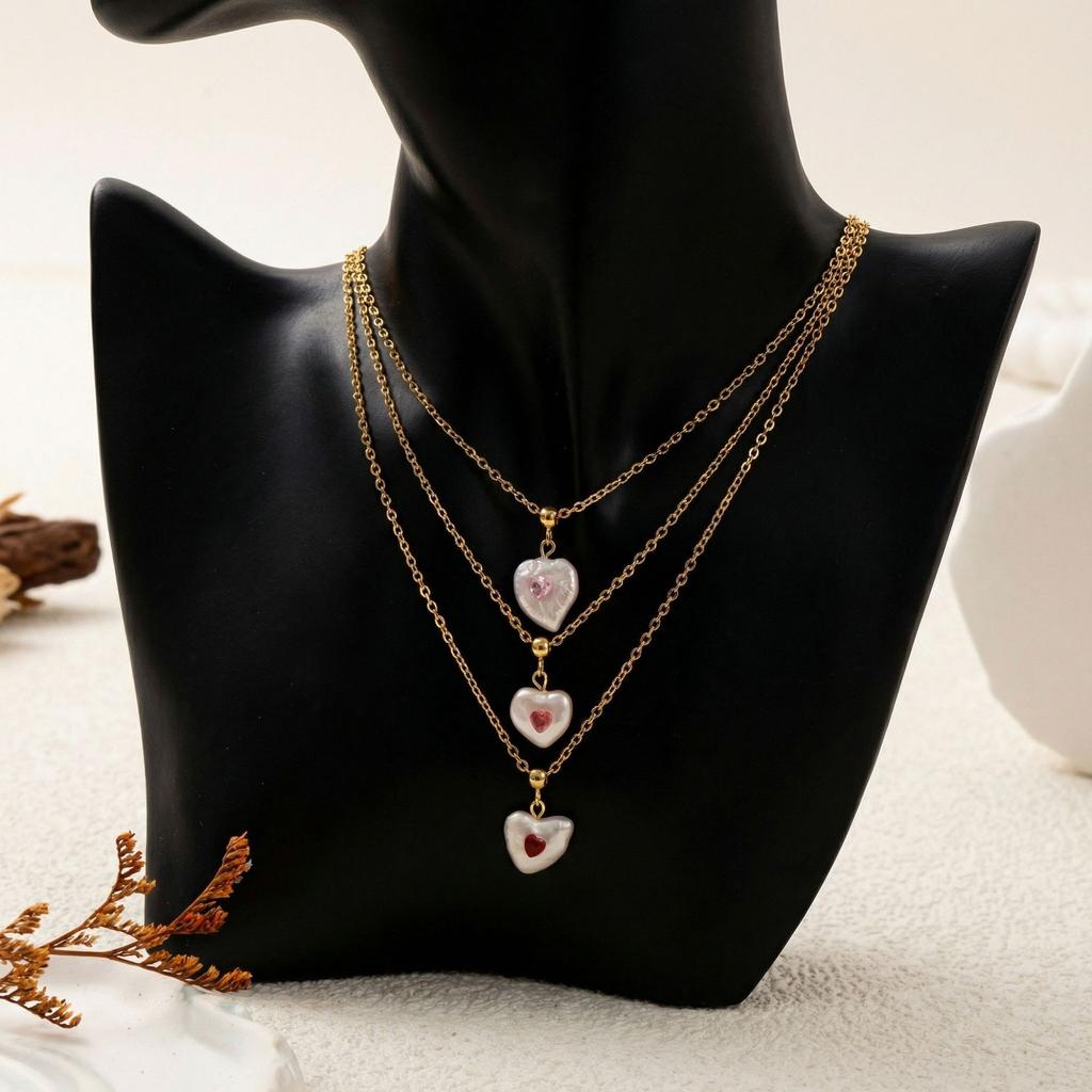 Niche Women'S Pearl Love Pendant Necklace Colored Zircon Temperament Diamond-Set Heart-Shaped Cold Wind