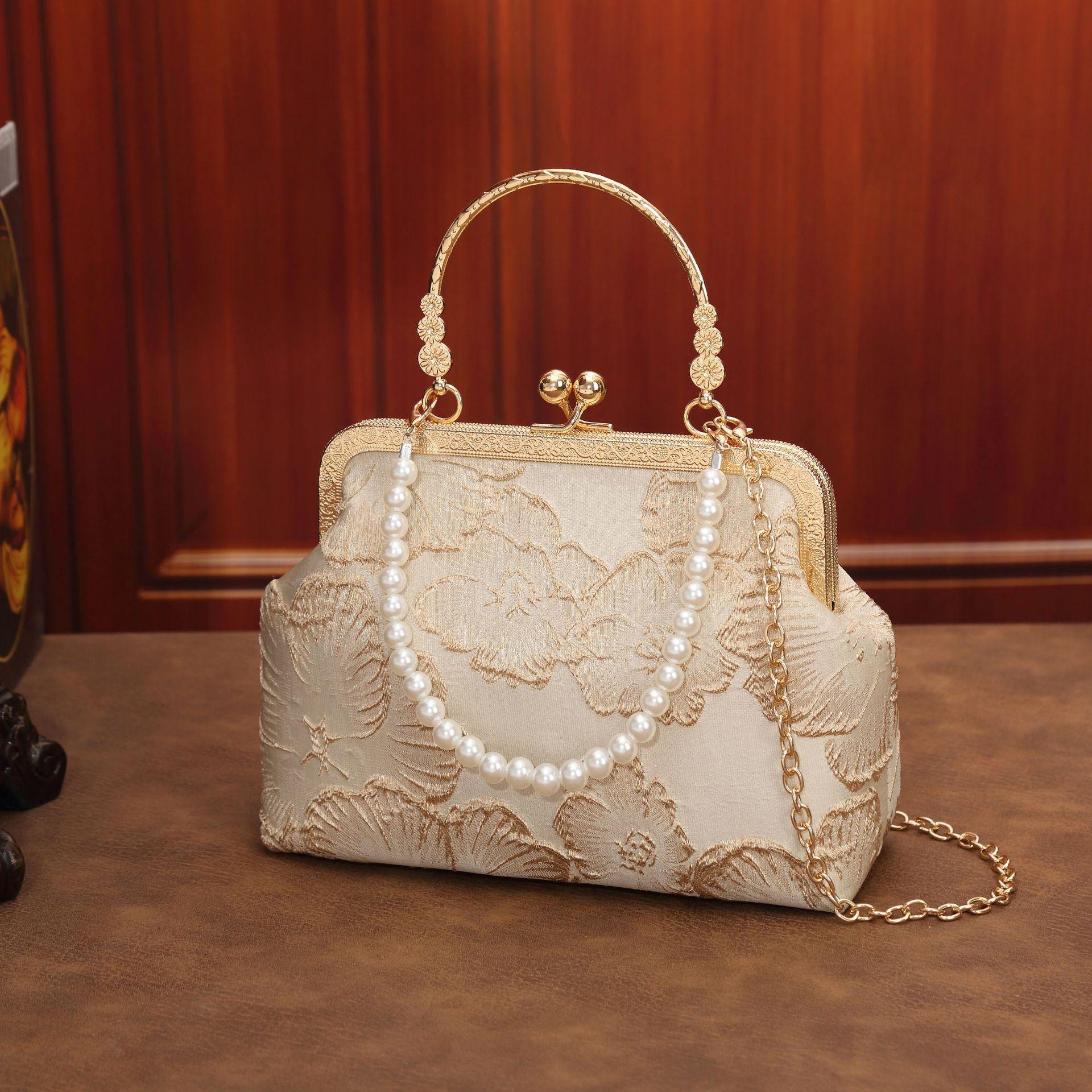 

New Chinese Style Qipao Bag Elegant Evening Clutch Bag Formal Handheld Frame Bag Pearl Shoulder Bag
