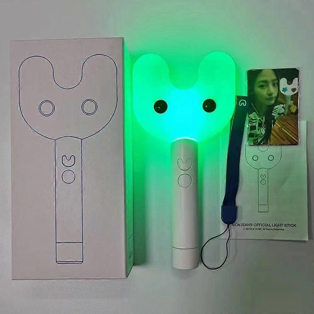 Supporto Fan NewJeans: Bastoncini luminosi, Bacchette luminose, Supporto per concerti