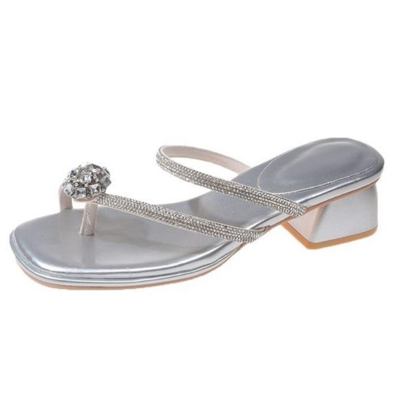 Thick-heeled slippers women's summer wear new pigeon eggs, rhinestone cold slippers, versatile toe sandals