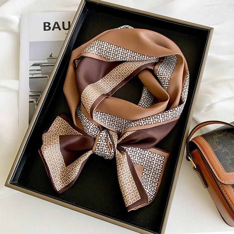 Long Small Silk Scarf Women's New Autumn and Winter High-end Temperament Scarf Mother with Shirt Neck Protection Scarf