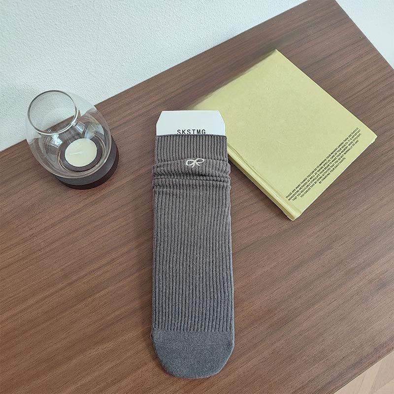 

Женские весенне-осенние носки из хлопка с бантом до середины голени 1 pair темно-серого