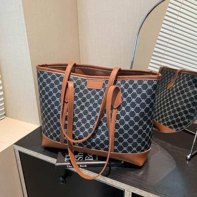 2025 Koreanische Retro-Karotasche: Vielseitige lässige Handtasche & Schultertasche