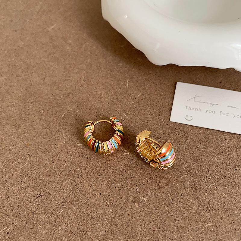 Niche Design Sense Rainbow Dripping Oil Metal Ear Buckle Women'S Light Luxury Retro Simple And Elegant Temperament Versatile Earrings Earrings