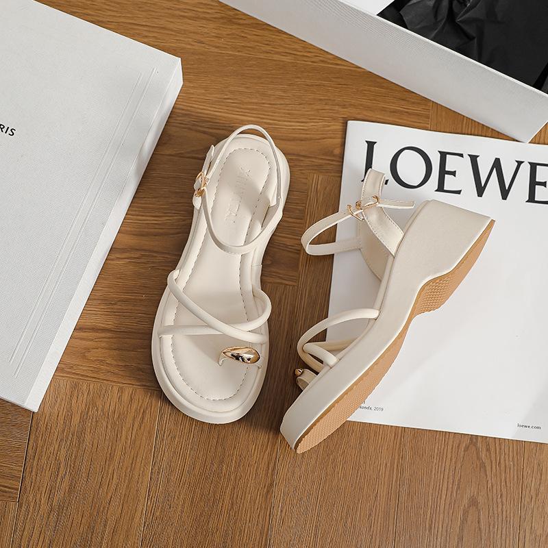 

Platform slippers women s outer wear summer 2025 new French cross-toed high-heeled beach Roman sandals beautiful sandals 40 бежевый