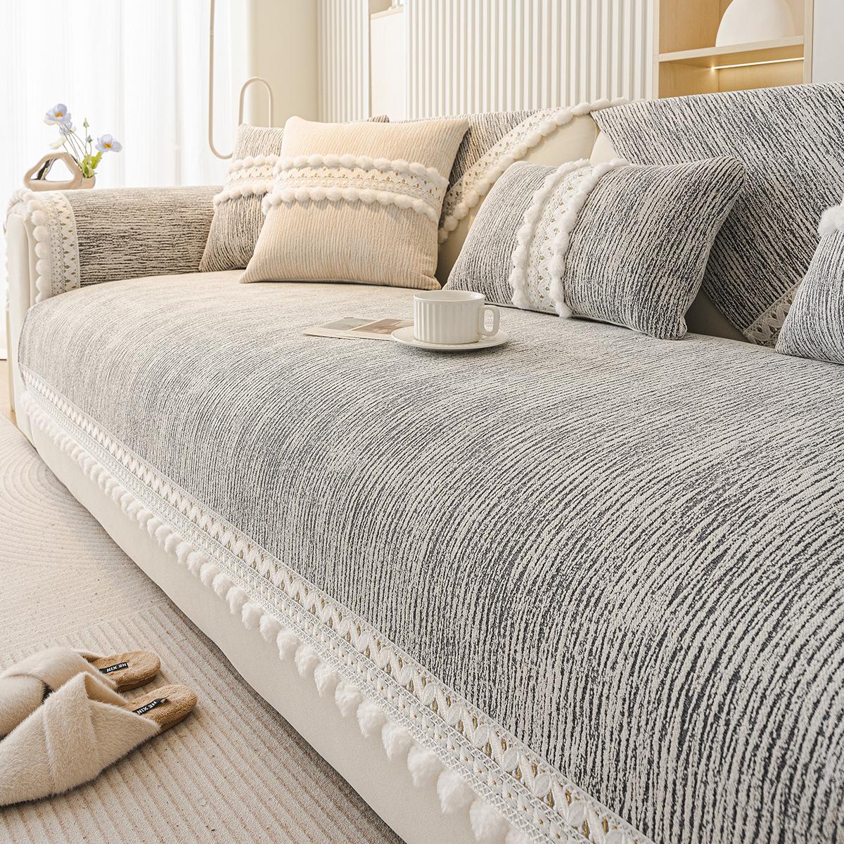 

French Cream Wind Sofa Cushion Chenier Universal In All Seasons, New Grade Sofa Cover, Non-Slip Seat Cushion Cover 70*70cm