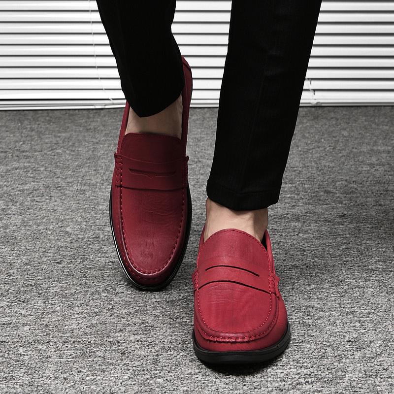 Nové designové pánské kožené boty trend luxusní značka business špičaté boty pro volný čas pánská přezka pánské boty pro muže