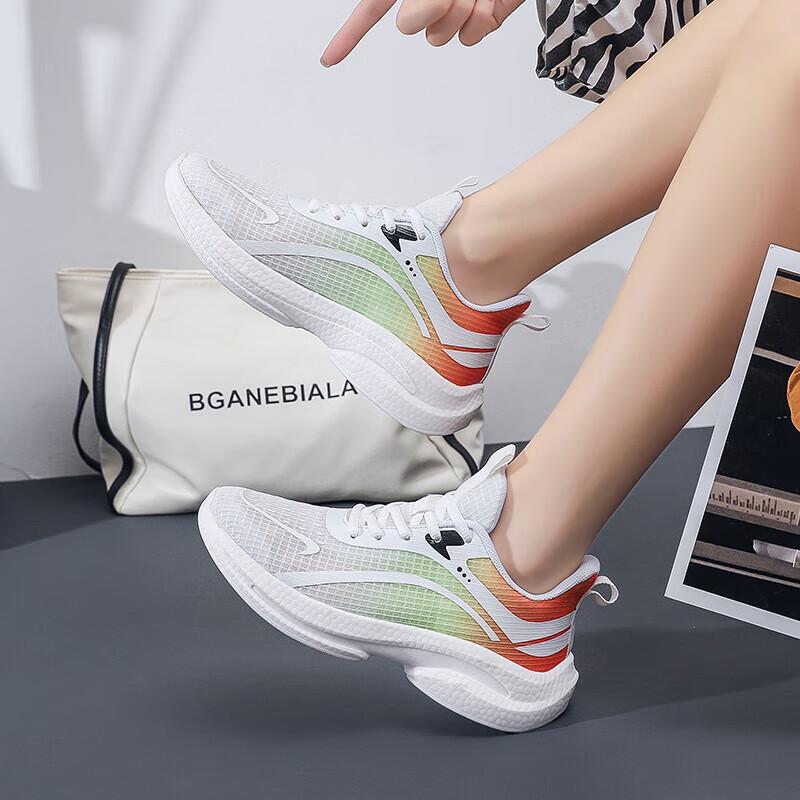 Women's shoes, sports shoes 2025 spring and summer mesh breathable casual shock-absorbing running shoes, lightweight soft-soled fly-woven shoes, runn