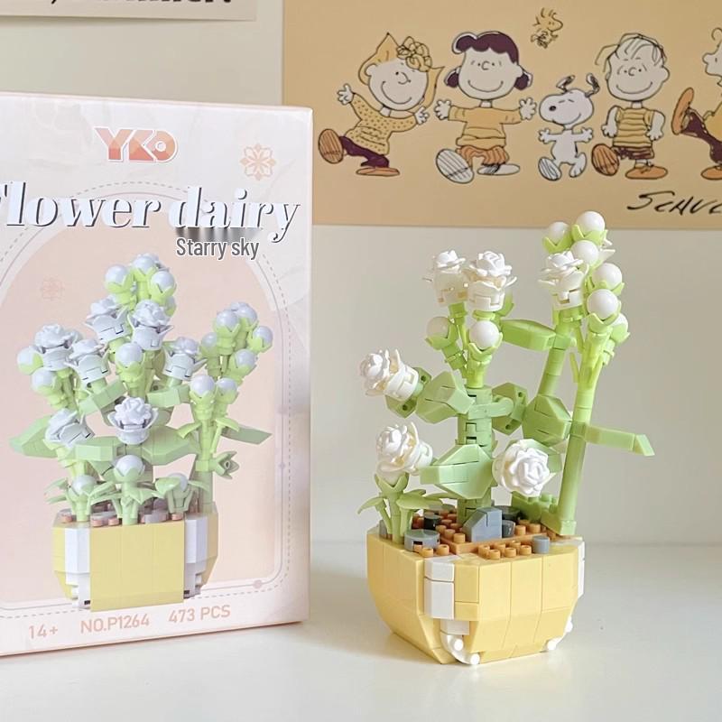 LEGO-Compatible Micro Blocks Eternal Flower Basket Bouquet - Educational Building Toy for Girls