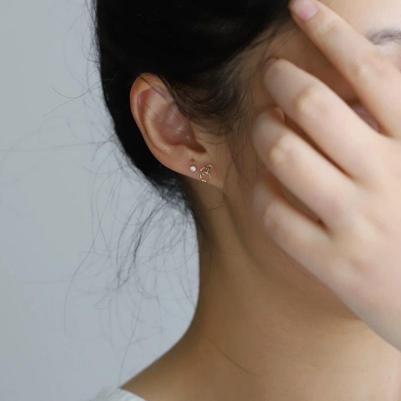 S925 Sterling Silver Gradient Hexagonal Stud Earrings Women's Shiny Mini Everyday Joker Fashionable Earrings Earrings