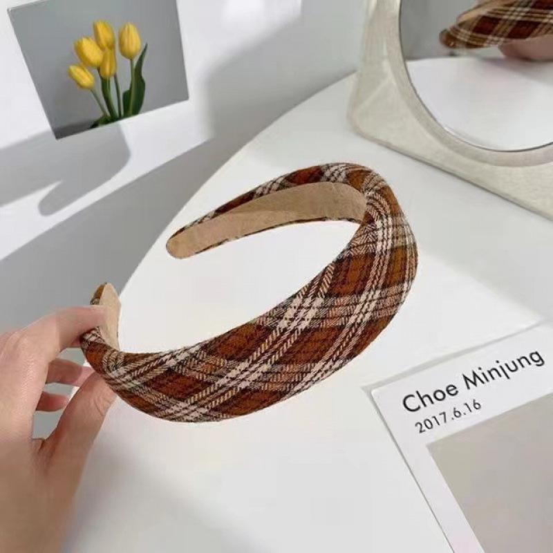 Women's Retro Korean Christmas Headband: High-End Autumn/Winter Hair Jewelry & Versatile Accessory