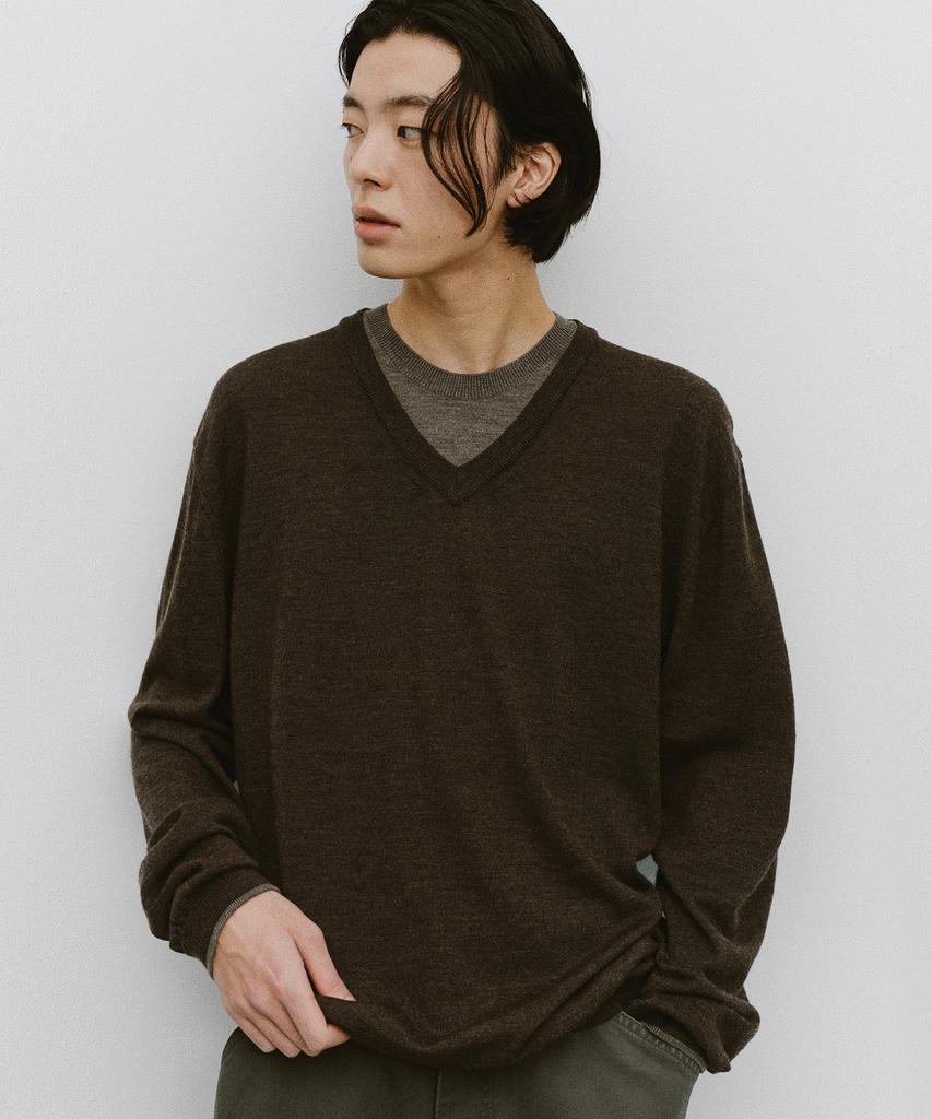 ANOTHER OFFICE Current Layered V-Neck Knit (Brown)