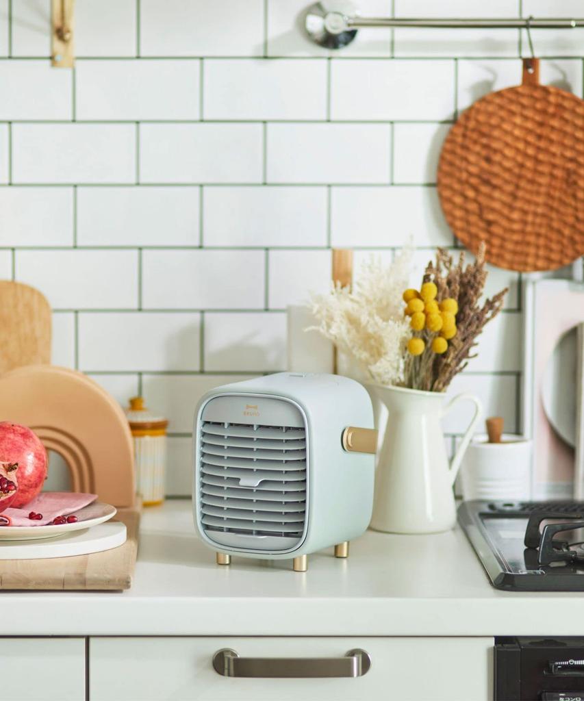 BRUNO Portable Desk Mist Fan, Gray, Desktop Fan, WaterIce Fan, Ultrasonic Mist, Evaporative Cooling Effect, USB Rechargeable, with Handle,